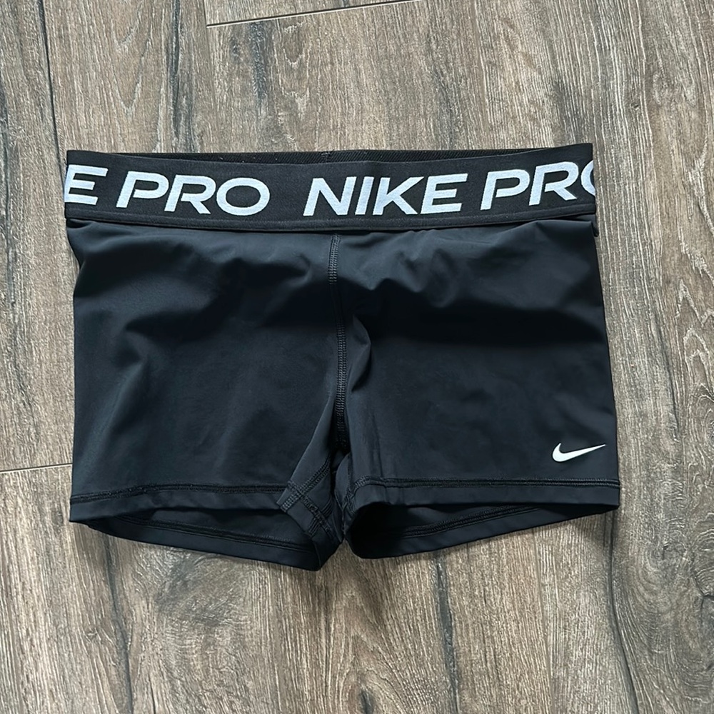 Nike youth size large shorts